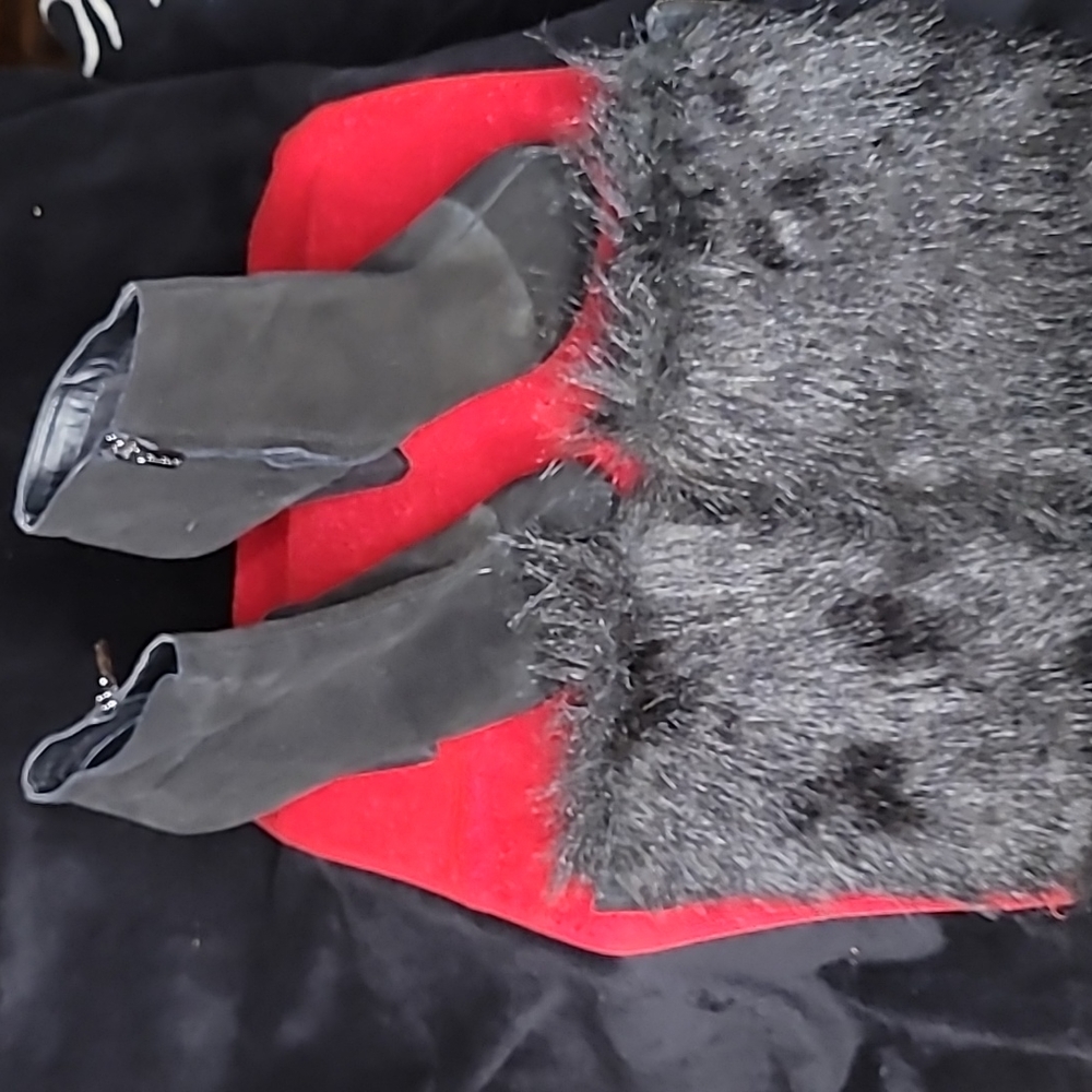 Colin Stuart Suede Leather Ankle Bootie Removable Faux Fur size 10